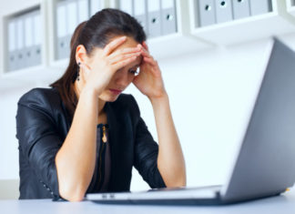 Lodhje kronike, fryrje: Simptomat të cilat gratë nuk duhet ti anashkalojnë