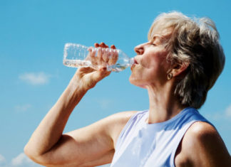 Mungesa e ujit në trup e pengon të menduarit e qartë