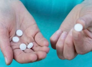 Dozat e vogla të acidit acetilsalicilik mund të zvogëlojnë rrezikun e kancerit ovarian