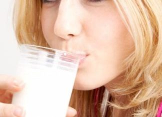 Hiperkalcemia: Kalciumi i tepërt shkakton dhimbje koke