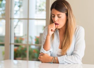 Çfarë është kolla e thatë? Eksperti shpjegon këtë simptomë të koronavirusit