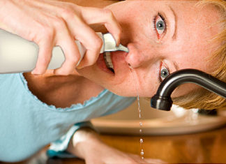 Prof. Dr. Markotiq: Uji me kripë është zgjidhje e lirë që ndihmon në luftën kundër koronavirusit. Ja se si mund ta bëni vetë dhe ta përdorni