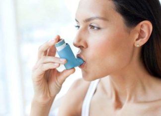 HULUMTIMI I STANFORD: A e rrit astma rrezikun e COVID-19?