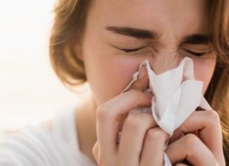 Dy simptoma të zakonshme dhe në dukje të padëmshme që tregojnë infeksionin delta