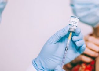 STUDIMI I RI ZBULON: Pas sa kohësh bie efikasiteti i dozës përforcuese?