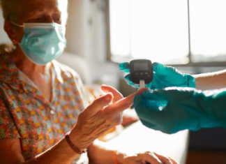 SHEQERI I LARTË PËR SHKAK TË COVID-19: Ky lloj diabeti është i përkohshëm apo zgjat gjatë gjithë jetës?