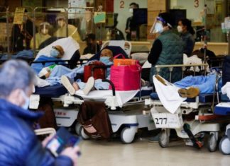 JENI VAZHDIMISHT TË LODHUR OSE NDONJËHERË USHQIMI NUK KA AROMËN DHE SHIJEN E NJEJTË? Pasojat e COVID-19 mund t’i ndjeni 6 deri në 12 muaj pas infektimit