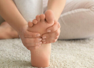 Ngërçet, lëkurë e zbehtë, plagë që nuk shërohen: Cilat janë shenjat që tregojnë sëmundjen e arterieve periferike