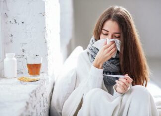 Tetë metoda që mjekët përdorin në luftën kundër ftohjes së zakonshme